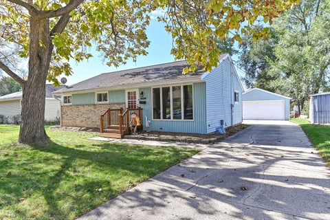 Photo of 2893 S 96th St, West Allis, WI 53227 (MLS # 1985699)