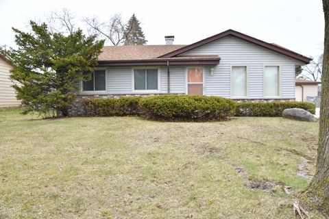 Photo of 7362 N 38th St N, Milwaukee, WI 53209 (MLS # 1956443)