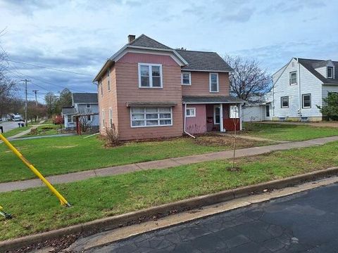 319 E Oak St, Viroqua, WI 54665 - MLS#: 1914736
