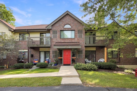 Photo of 405 N Main St, Thiensville, WI 53092 (MLS # 1980075)