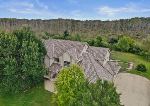 Photo of W172N7862 Shady Ln, Menomonee Falls, WI 53051 (MLS # 1949616)