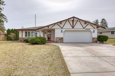 Photo of 1115 W Wayland Dr, Oak Creek, WI 53154 (MLS # 1912660)