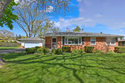 Photo of 3633 S 158th St, New Berlin, WI 53151 (MLS # 1962637)