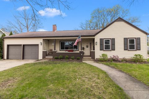 MLS: 1915641