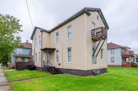 Photo of 1846 Center St, Racine, WI 53403 (MLS # 1981414)