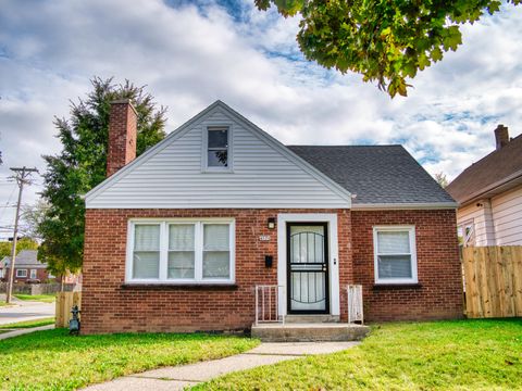 Photo of 4576 N 40TH St, Milwaukee, WI 53209 (MLS # 1939156)