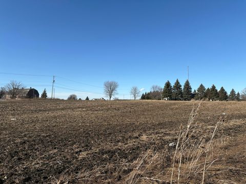 Photo of 5602 16th Pl, Somers, WI 53144 (MLS # 1950997)