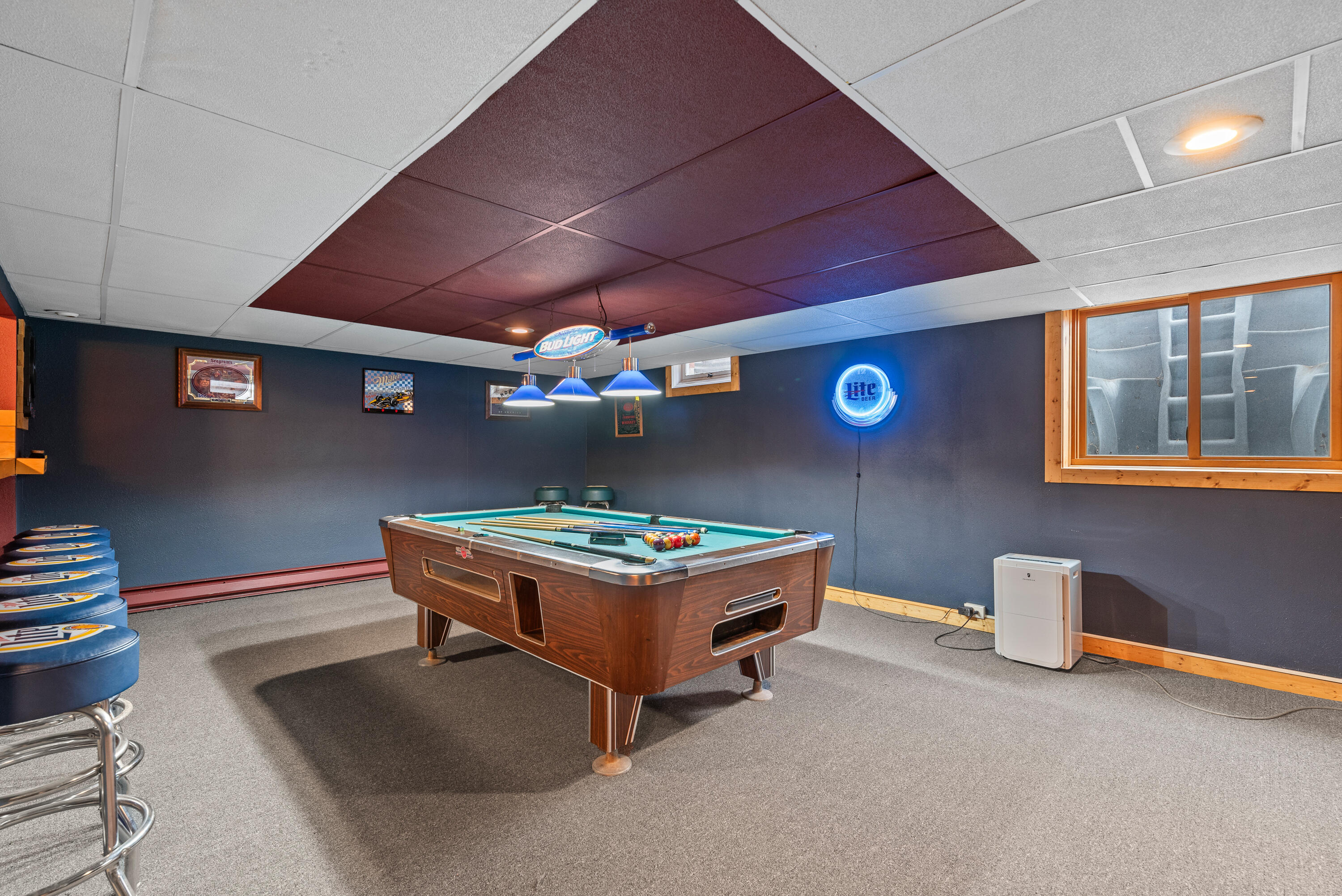 Fredonia, Wisconsin 53021, United States, 4 Bedrooms Bedrooms, ,3 BathroomsBathrooms,Residential,Pending,112652