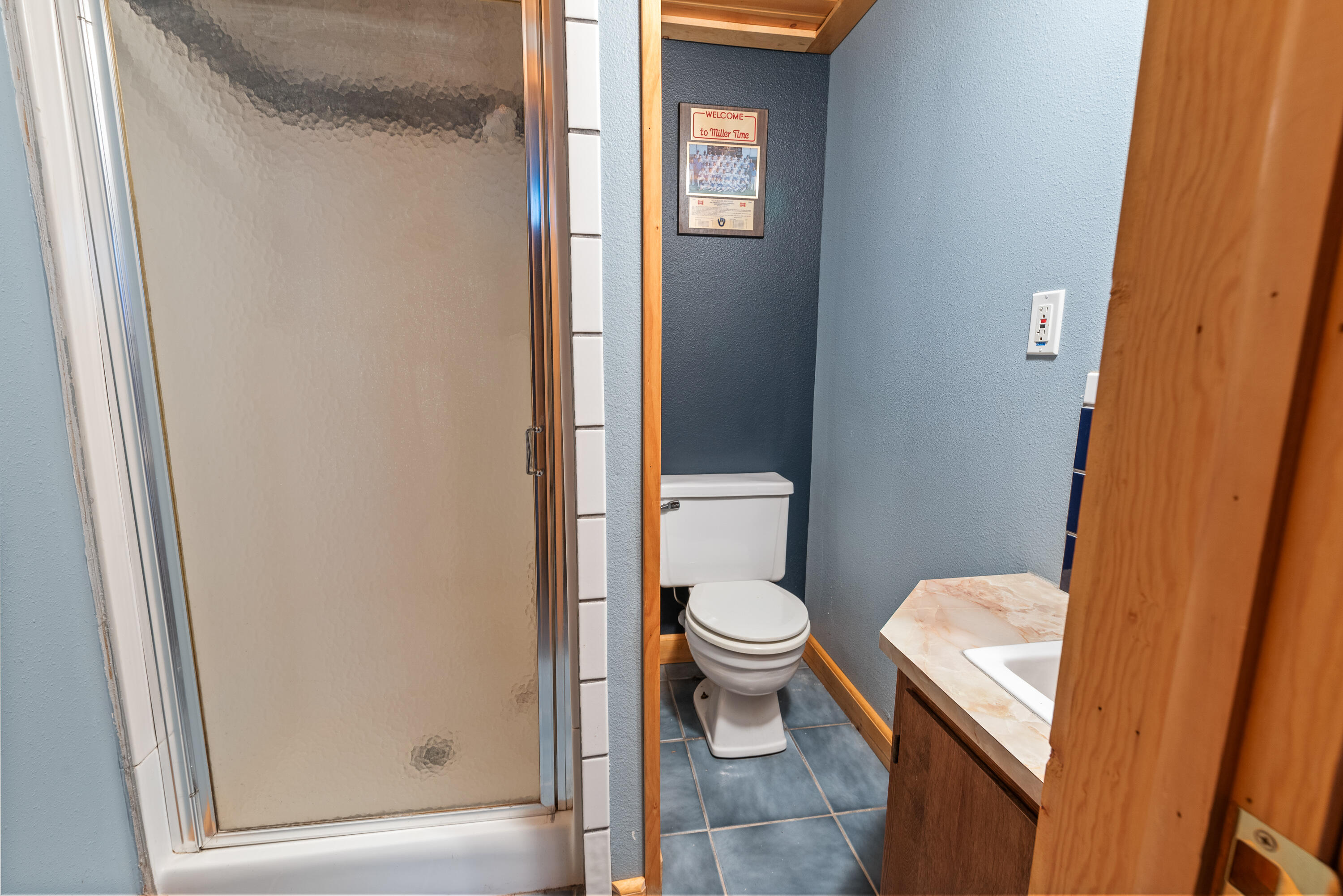 Fredonia, Wisconsin 53021, United States, 4 Bedrooms Bedrooms, ,3 BathroomsBathrooms,Residential,Pending,112652