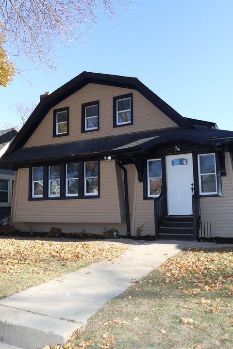 Photo of 2360 N 48th St, Milwaukee, WI 53210 (MLS # 1943707)