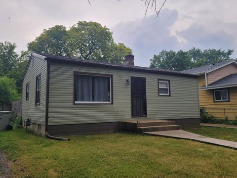Photo of 4770 N 46th St, Milwaukee, WI 53218 (MLS # 1967639)