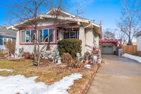 Photo of 1339 Chicago St, Green Bay, WI 54301 (MLS # 1953136)