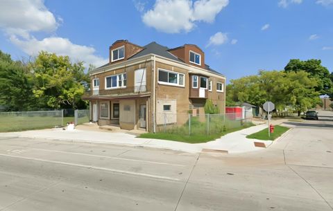 MLS: 1905990