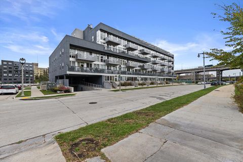 Photo of 1902 N Commerce St, Milwaukee, WI 53212 (MLS # 1939382)