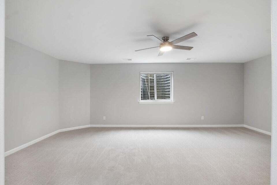 Twin Lakes, Wisconsin 53181, United States, 2 Bedrooms Bedrooms, ,2 BathroomsBathrooms,Residential,Active,96013