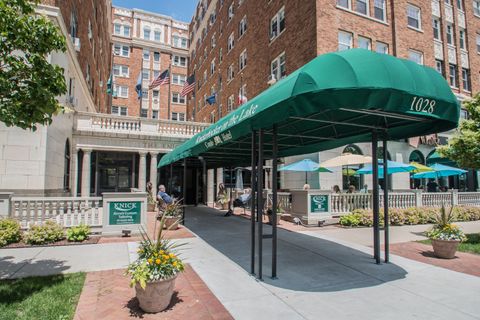 Photo of 1028 E Juneau Ave, Milwaukee, WI 53202 (MLS # 1927349)