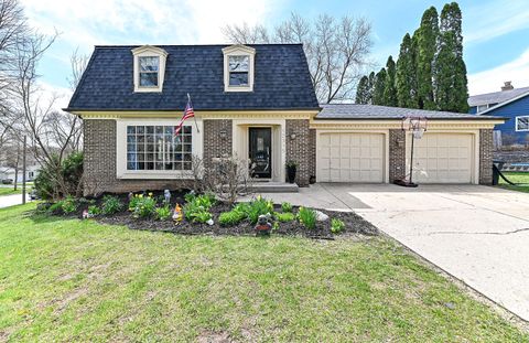 Photo of 12315 W Christine Dr, Wauwatosa, WI 53226 (MLS # 1958298)