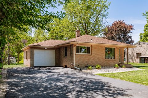 Photo of 3049 Clayton Ave, East Troy, WI 53120 (MLS # 1964672)