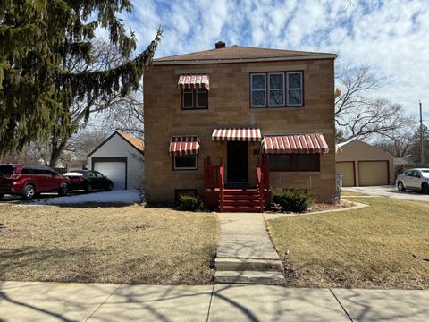 Photo of 5010 N 49th St, Milwaukee, WI 53218 (MLS # 1950518)