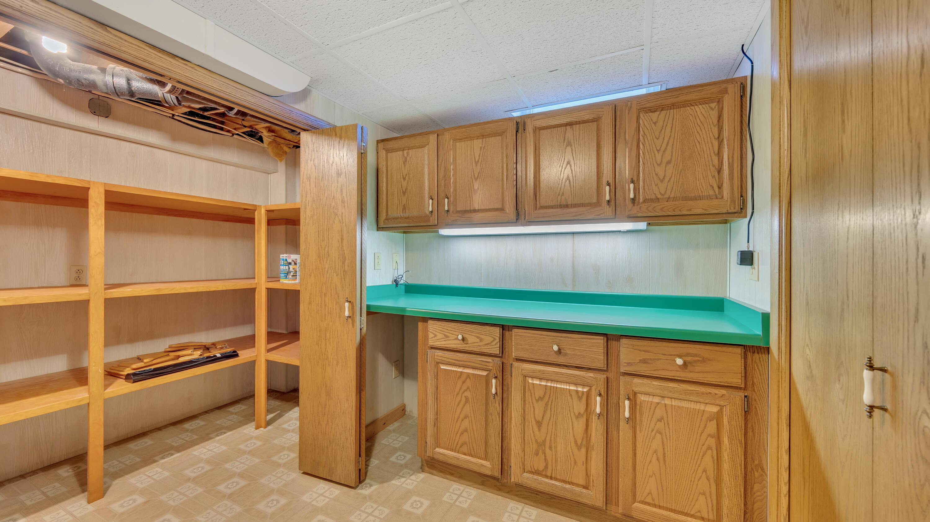 Sheboygan Falls, Wisconsin 53085, United States, 2 Bedrooms Bedrooms, ,2 BathroomsBathrooms,Residential,Active,252509