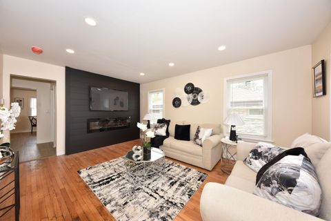 Photo of 4044 N 44th St, Milwaukee, WI 53216 (MLS # 1940358)