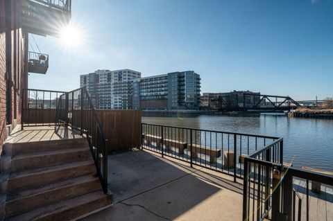 Photo of 141 N Water St, Milwaukee, WI 53202 (MLS # 1945767)