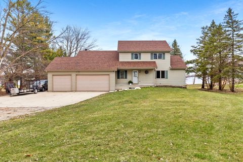 Photo of W4436 E Lakeview Rd, Hustisford, WI 53034 (MLS # 1957054)