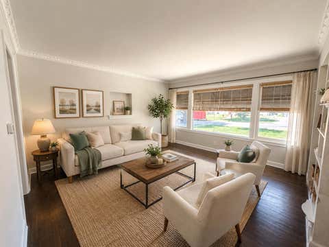 Photo of 5821 W Keefe Ave, Milwaukee, WI 53216 (MLS # 1971432)