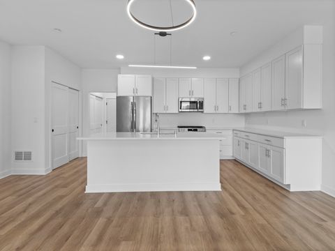 MLS: 1906445
