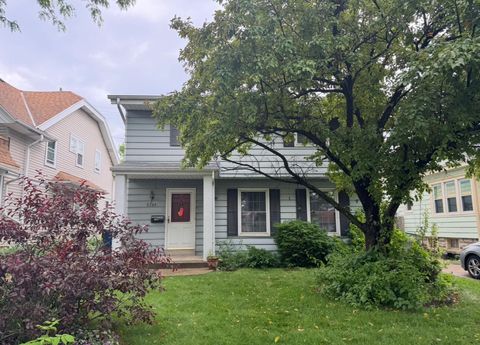 Photo of 2741 N 56th St, Milwaukee, WI 53210 (MLS # 1948813)