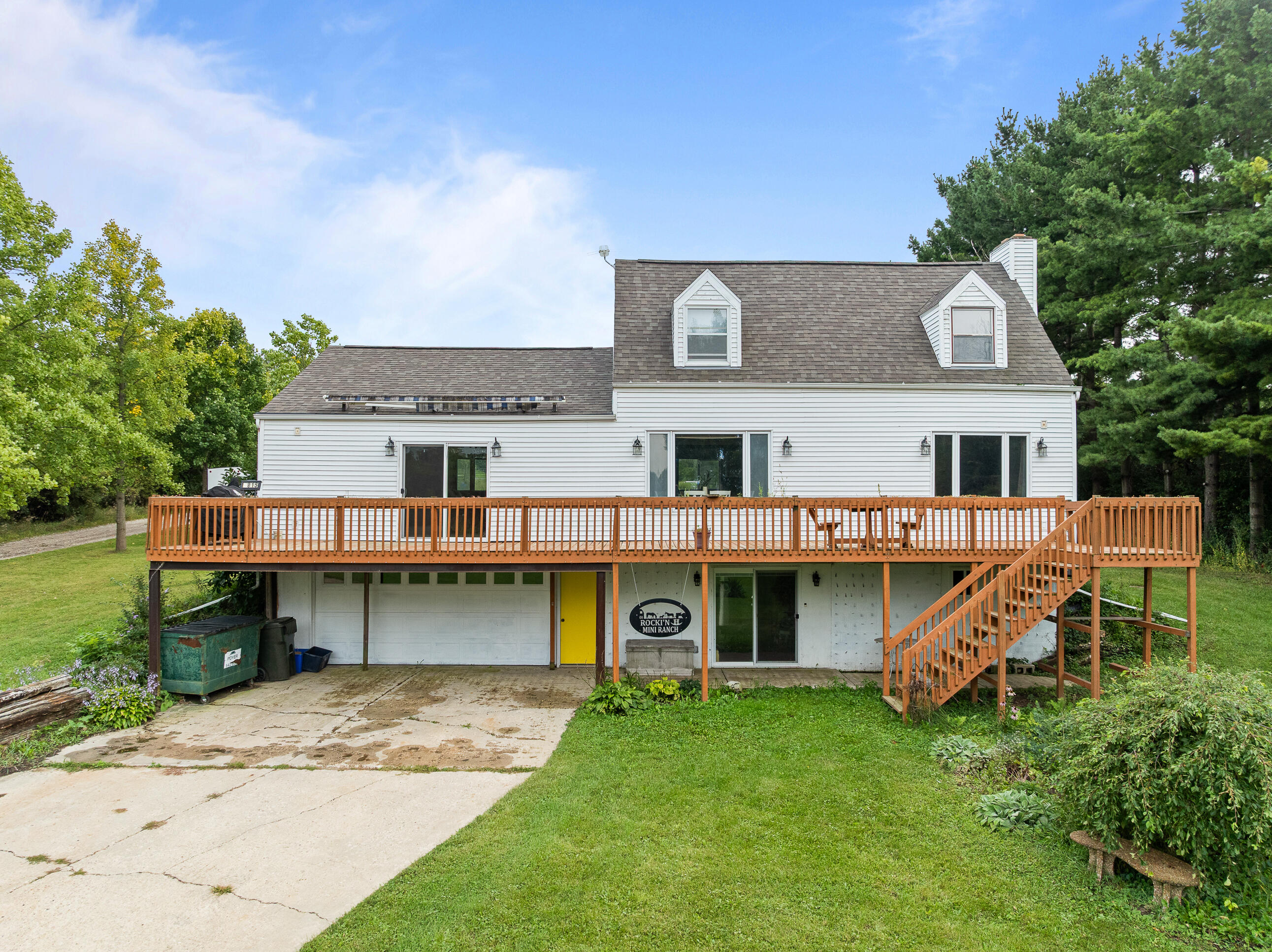 Walworth, Wisconsin 53184, United States, 3 Bedrooms Bedrooms, ,2 BathroomsBathrooms,Residential,Active,204714