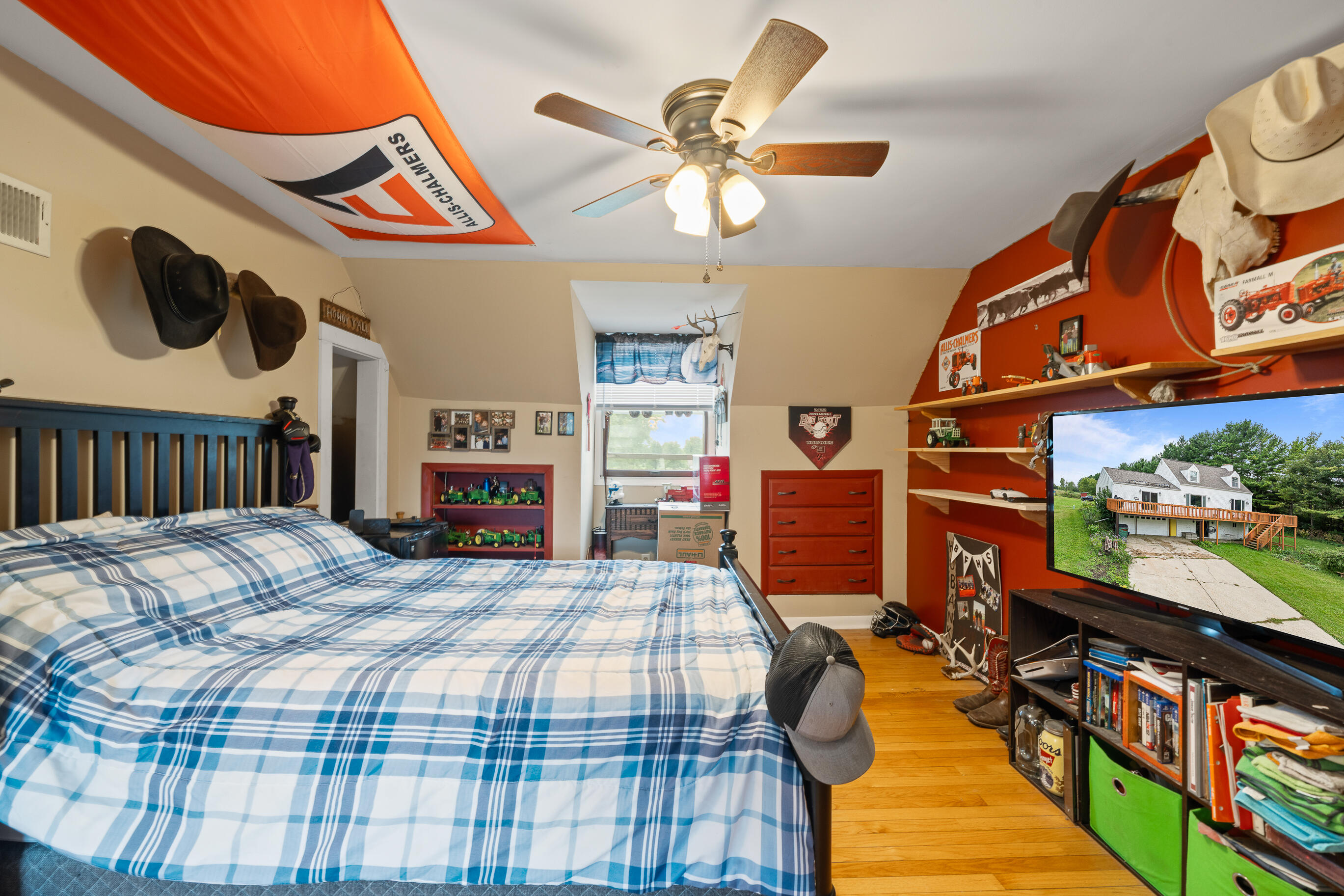 Walworth, Wisconsin 53184, United States, 3 Bedrooms Bedrooms, ,2 BathroomsBathrooms,Residential,Active,204714