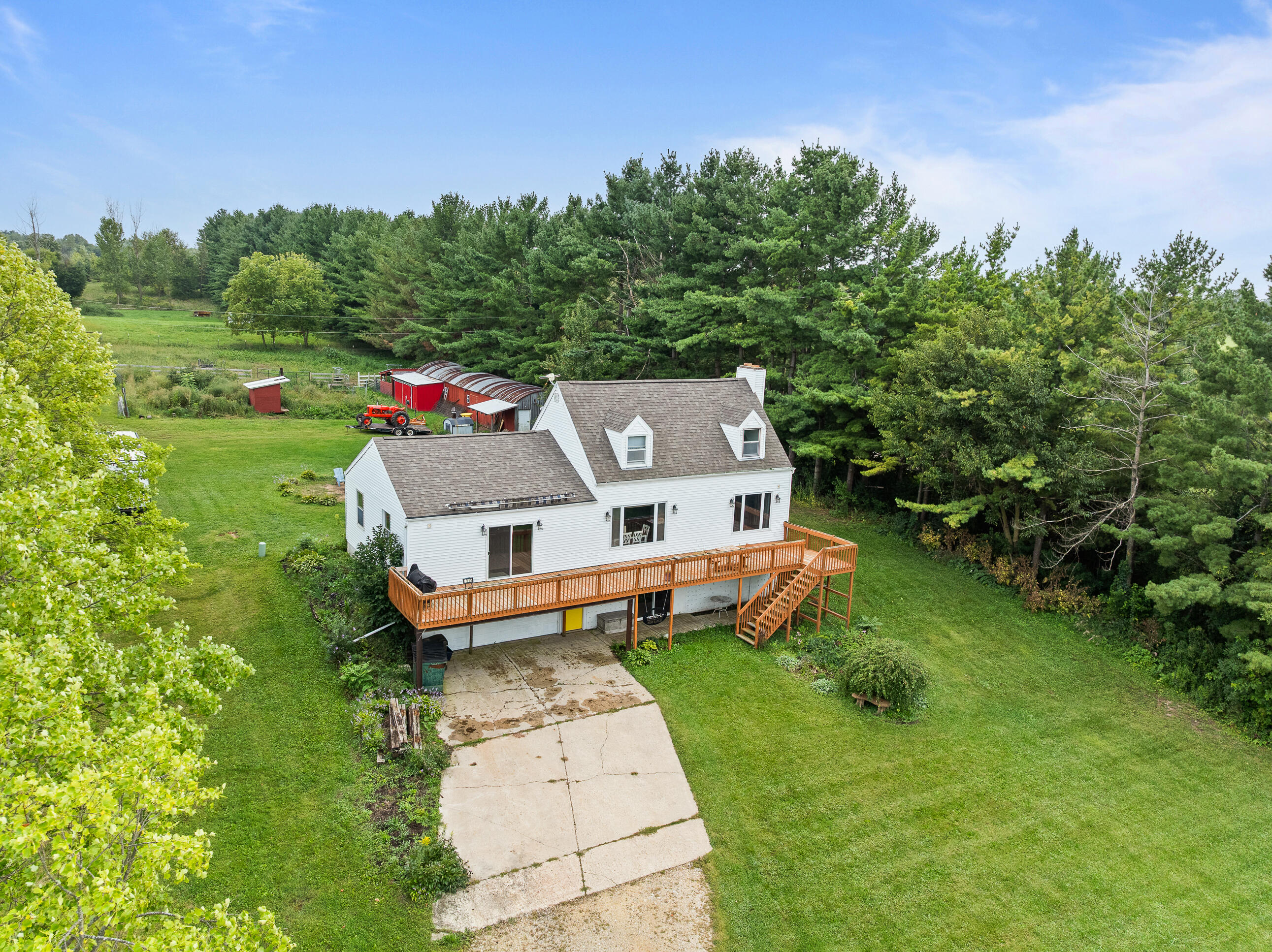 Walworth, Wisconsin 53184, United States, 3 Bedrooms Bedrooms, ,2 BathroomsBathrooms,Residential,Active,204714