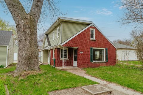 MLS: 1915269