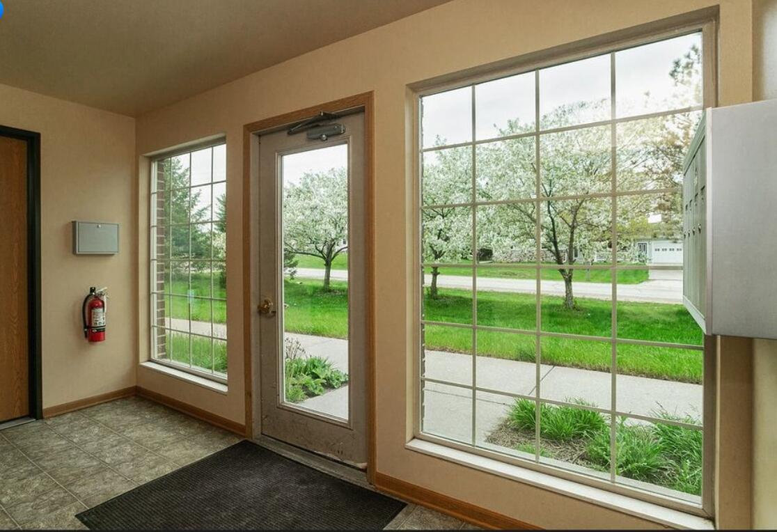 Ixonia, Wisconsin 53036, United States, 1 Bedroom Bedrooms, ,1 BathroomBathrooms,Residential,Active,229856