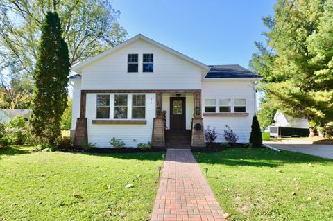Photo of 216 N 5th St, Delavan, WI 53115 (MLS # 1940107)
