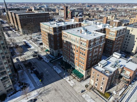 Photo of 1028 E Juneau Ave, Milwaukee, WI 53202 (MLS # 1948842)