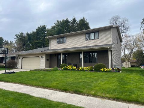 Photo of 1238 Castle Ave, Sheboygan, WI 53081 (MLS # 1960506)
