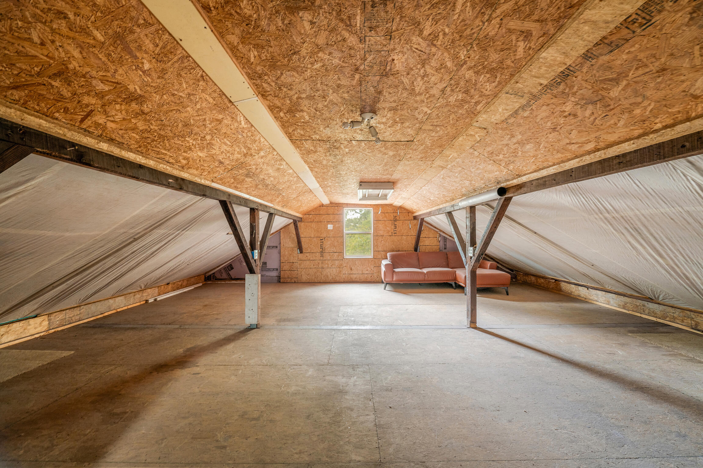 Elkhorn, Wisconsin 53121, United States, ,Commercial,Active,197189