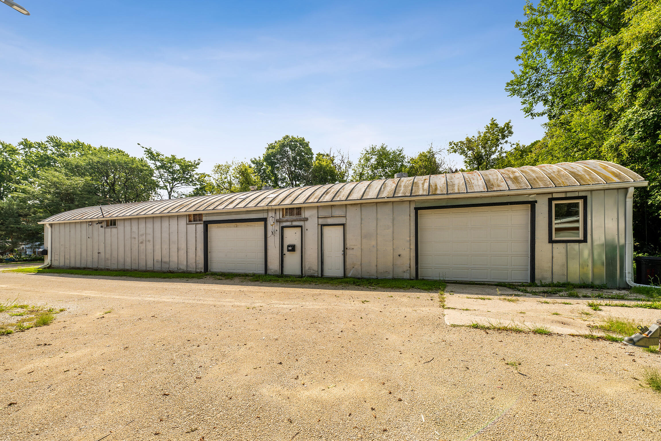 Elkhorn, Wisconsin 53121, United States, ,Commercial,Active,197189