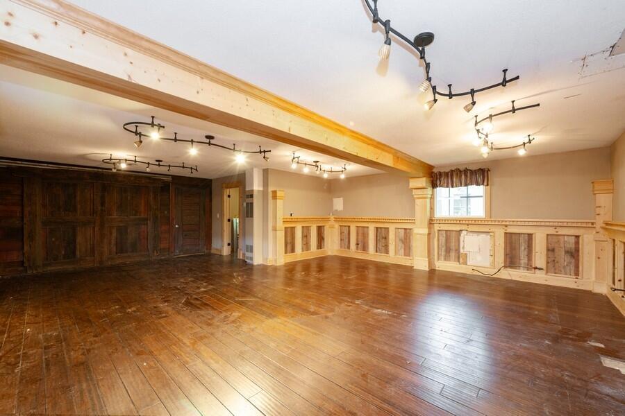 Elkhorn, Wisconsin 53121, United States, ,Commercial,Active,197189