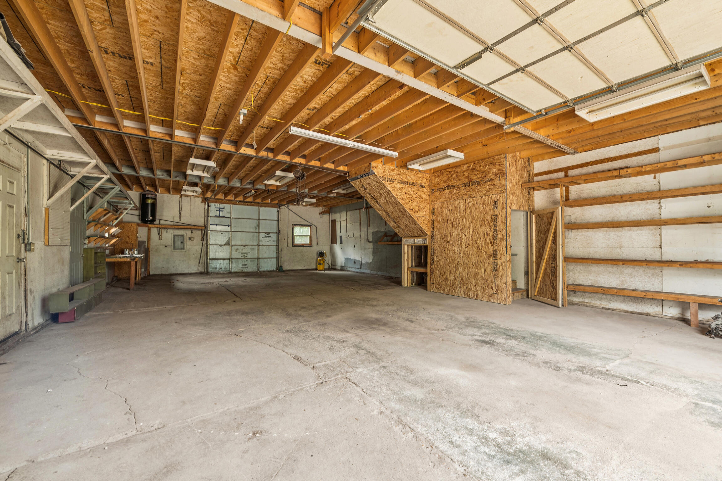 Elkhorn, Wisconsin 53121, United States, ,Commercial,Active,197189