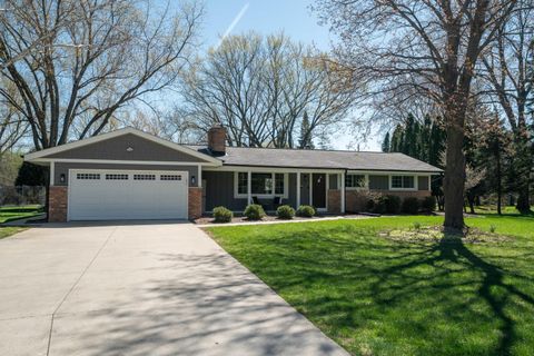 Photo of 7119 W Freistadt Rd, Mequon, WI 53092 (MLS # 1958818)