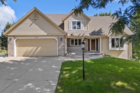 2700 Wyngate Way, Waukesha, WI 53189 - #: 1937527