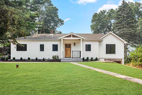 Photo of N1189 N Tombeau Rd, Bloomfield, WI 53128 (MLS # 1972241)