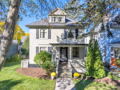 Photo of 1410 N 5th St, Sheboygan, WI 53081 (MLS # 1983543)