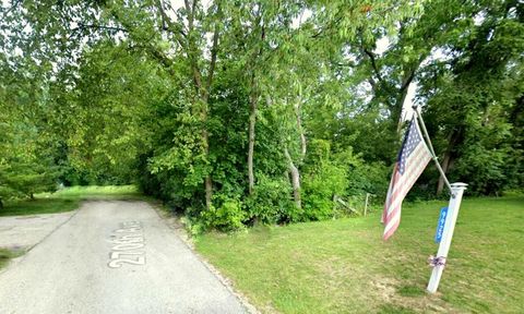 Photo of Lt 257 270th Ave, Salem Lakes, WI 53179 (MLS # 1954118)