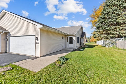 Photo of 350 Park View Dr, Darien, WI 53114 (MLS # 1986560)