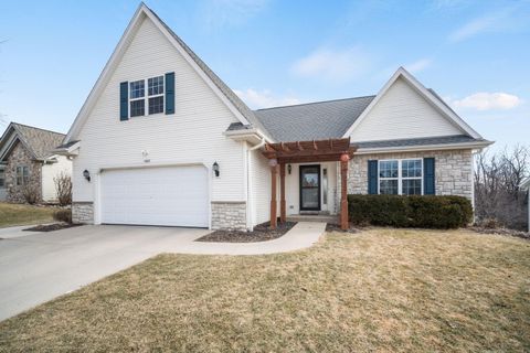 Photo of 1243 Firethorn Dr, West Bend, WI 53090 (MLS # 1952553)
