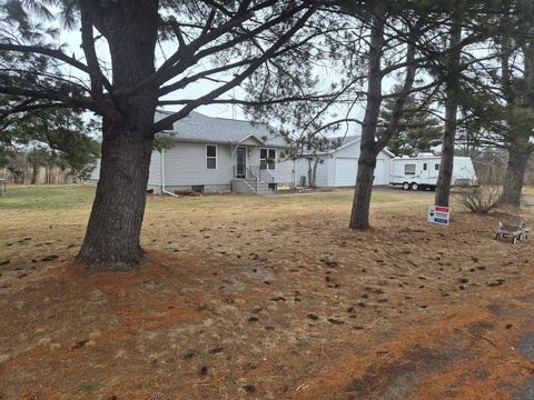 Photo of W11072 Peterson Rd, Albion, WI 54615 (MLS # 1950860)
